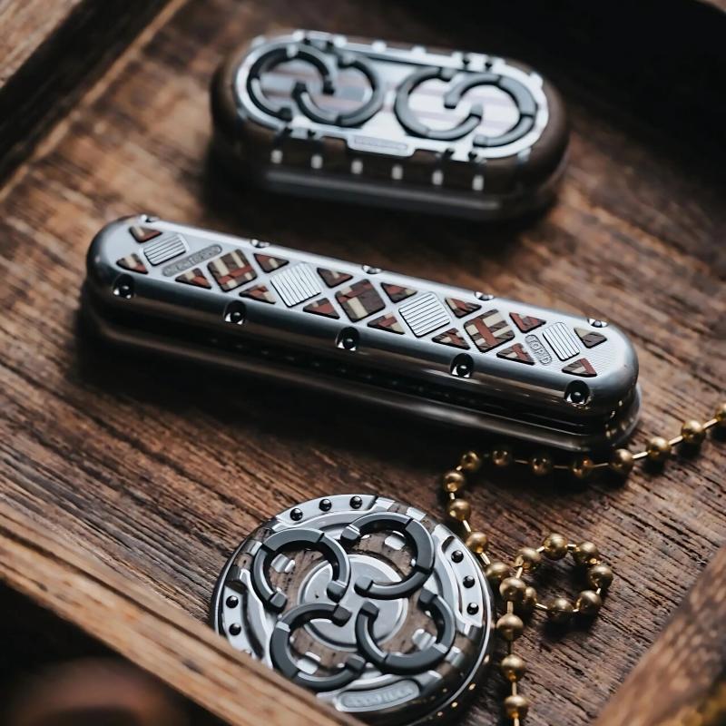 Metal Toys Dz Horseshoe Series