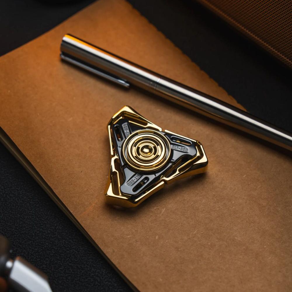 ZEUS PLAN STUDIO Hades Spinner