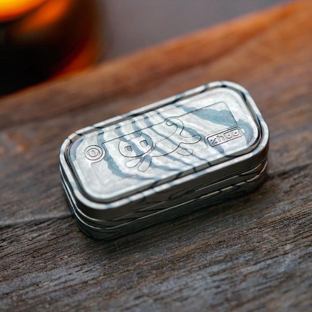 EA EDC × 01 EDC Schrödinger’s Cat