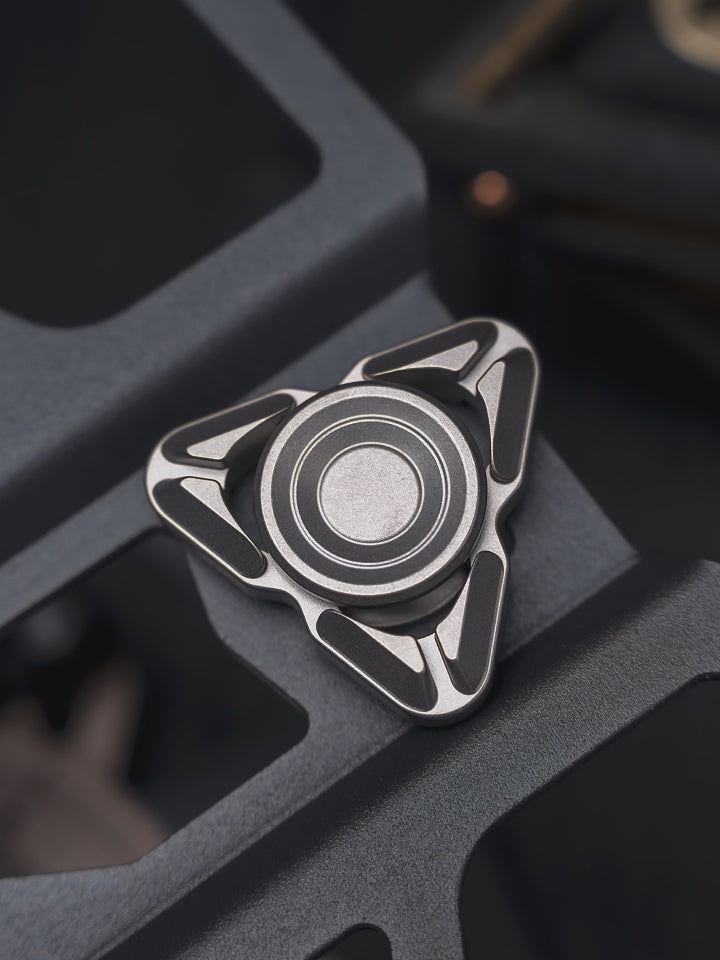 Image uploaded by api for Fidget Spinner - Falcon-12