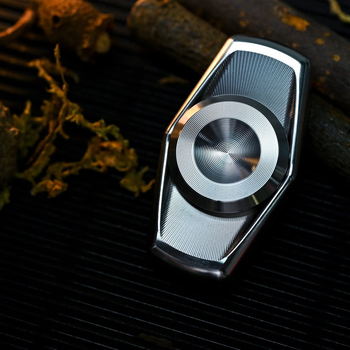 HE EDC Light Boat