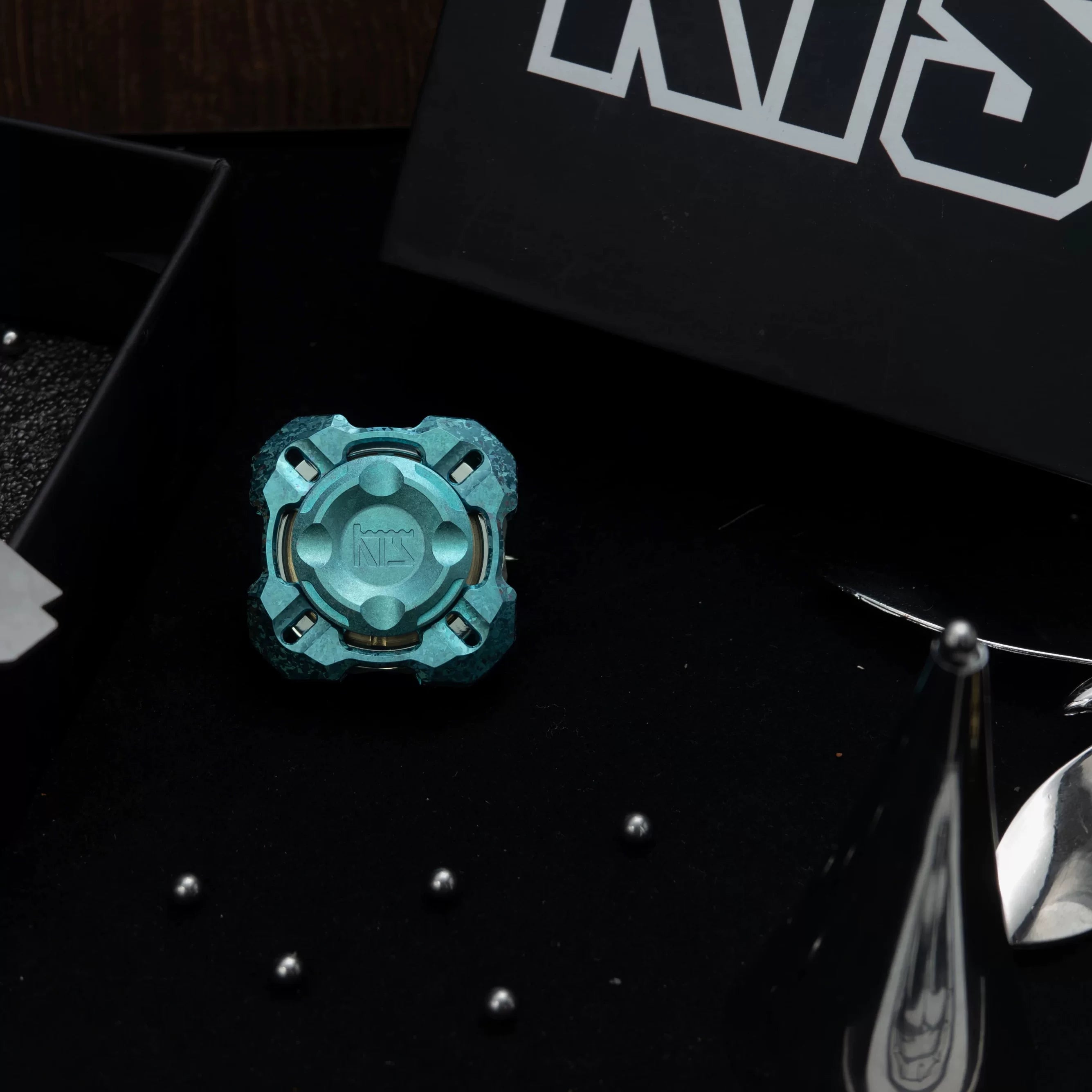 KTS M4 Tenon Mini Spinner