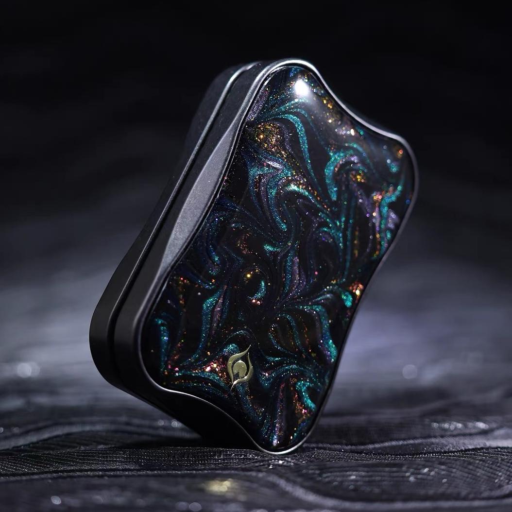 Peacock Aura Sand